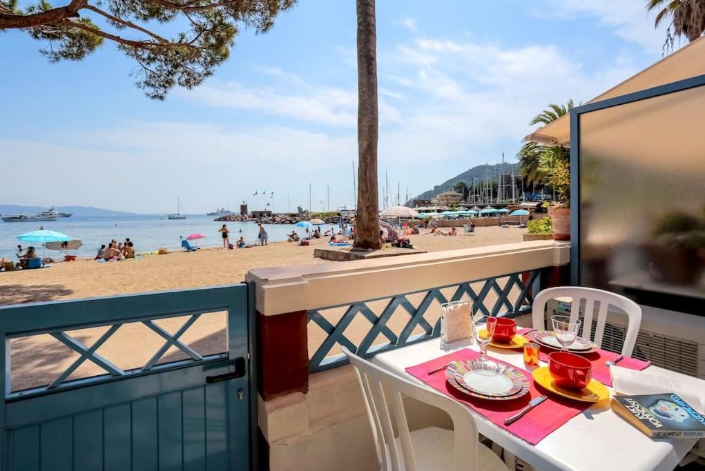 French Riviera 1 Bedroom On The Beach Facing Cannes Теуль-сюр-Мер Экстерьер фото